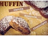 Muffin con carote, nocciole e scaglie di cioccolato