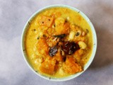 Mathanga Erissery | Pumpkin and Black-Eyed Peas in Coconut Gravy (Sadya Recipe)