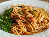 Mediterranean tuna pasta: a recipe