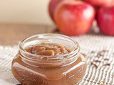 Slow cooker chai apple butter
