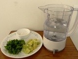 Lemonade Makes 4 glasses What makes this