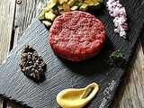 Tartare di Manzo con Avocado