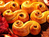 Saint Lucia Buns: Sweden’s Yuletide Pastries