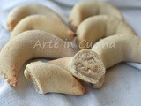 Corna di gazzella biscotti con pasta di mandorle