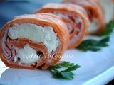 Involtini di prosciutto e mozzarella con crepes al pomodoro