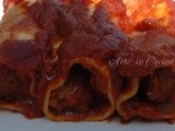 Primo piatto cannelloni veloci con salsiccia