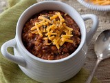 Big Pot of Comfort :: Spicy Cajun Chili with a Kick