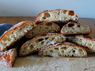 Ciabatta (Italian Slipper Bread)