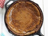 Skillet Brownie Cookie