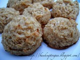 Gluten-Free Sugar-Free Coconut Macaroons