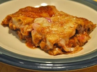 Hunk of Meat Monday: bbq Chicken Calzones