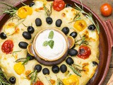 No-Knead Partybrot gefüllt mit Tomaten, Gorgonzola & mehr