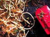 QuickCook – Spaghetti with golden breadcrumbs, herbs and shallots