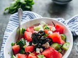 Watermeloensalade met feta en komkommer