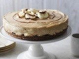 Banoffee Cheesecake with Chocolate Sauce