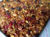 How to make Chunky Chewy Fruit & Nut Granola