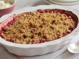 How to Make Rhubarb crumble and cream