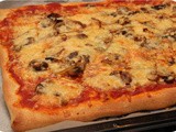 Pizza met Champignons en Pancetta