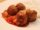 Rice with Meatballs and Cucumber in Tomato Sauce