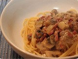 Spaghetti with Sausage, Mushrooms and Gorgonzola