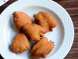 Karpooravalli Bajji–Ajwain Leaf Pakora–Oregano Fritters