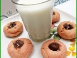 Strawberry nutella thumbprint cookies-hbc-June
