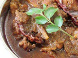 Varutharacha Kozhi Curry Recipe - How To Make Varutharacha Chicken Curry