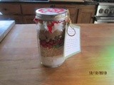 Christmas Cookies in a Jar – ready for gift giving