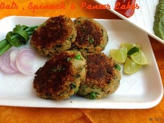 Oats , Spinach & Paneer Cakes