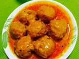 Paneer stuffed potato kofta curry