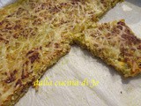 Schiacciata di polenta al formaggio e fiori di zucca