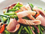 Chives fried squid
