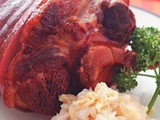 Junior sour cabbage roasted pig