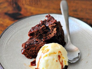 Microwave Chocolate Cake Recipe in 7 Minutes (Eggless Options Included)
