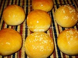 Simple Eggless Buns