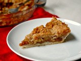 Apple streusel pie and a giveaway