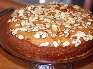 Honey Bee Cake