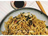 Recipe – Squid (Calamari) Hakka Noodles