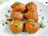 Mangalore Bonda Recipe / Maida Bonda / Quick Snack