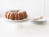 Lemon & poppy seeds bundt cake / Bundt cake au citron et graines de pavot
