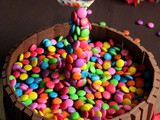 How to make a gravity defying cake | Kit Kat m&m (Gems) Cake