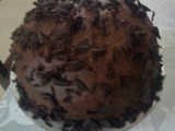 Dome-shape eggless chocolate cake