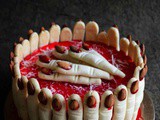 Spooky Finger Cake – Halloween Spooky Cake – Video Recipe