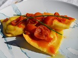 Tortelli ripieni di Burrata e Alici con Pomodori Datterini