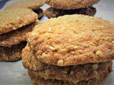 Weekend Baking: Very Easy Crunchy Oat Biscuits [egg free and gluten free]