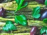 Baked Scallions with Za’atar and Olives | Ceapa verde rumenita la cuptor cu za’atar si masline