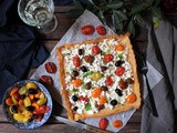 Crostata con pasta fyllo, pomodorini, olive e feta / tarta me fillo, domatinia kai elies