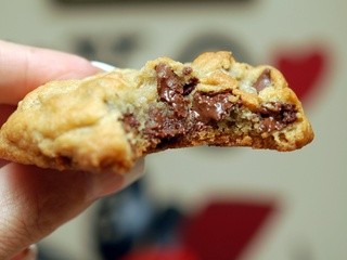 Yet another secret ingredient for chocolate chip cookies