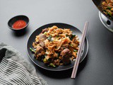 Pad See Ew Recipe (Thai Stir-Fried Rice Noodles)
