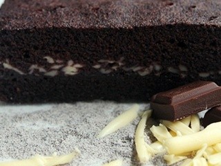 Black Glutinous Rice Flour Steamed Brownies